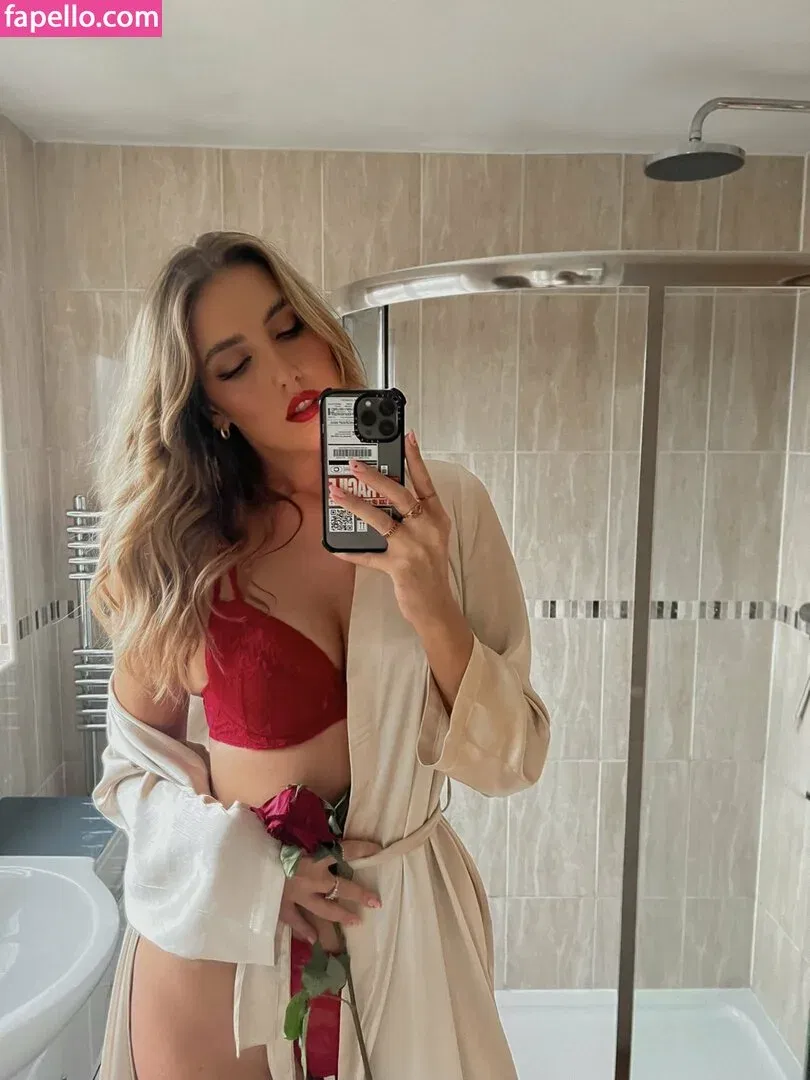 Stacey Lodge Onlyfans Photo Gallery 