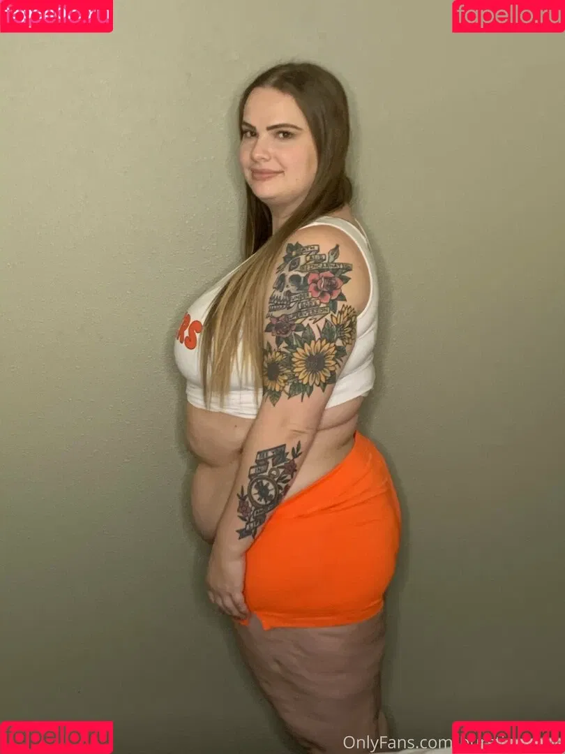 burstingbabe Onlyfans Photo Gallery 