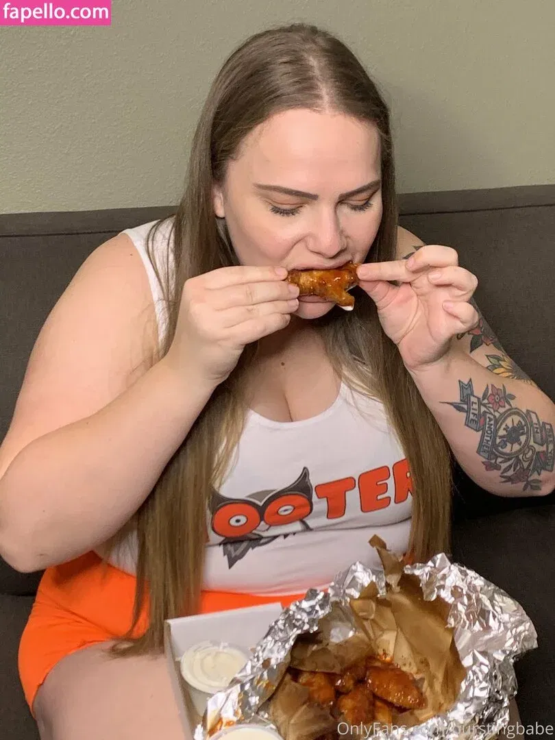 burstingbabe Onlyfans Photo Gallery 