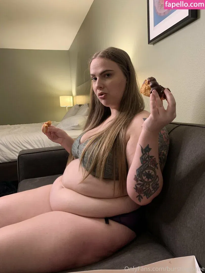 burstingbabe Onlyfans Photo Gallery 