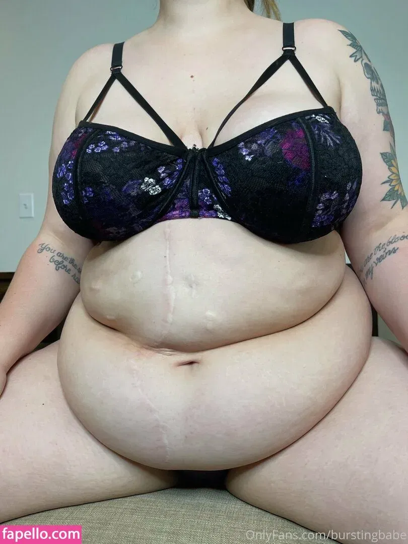 burstingbabe Onlyfans Photo Gallery 