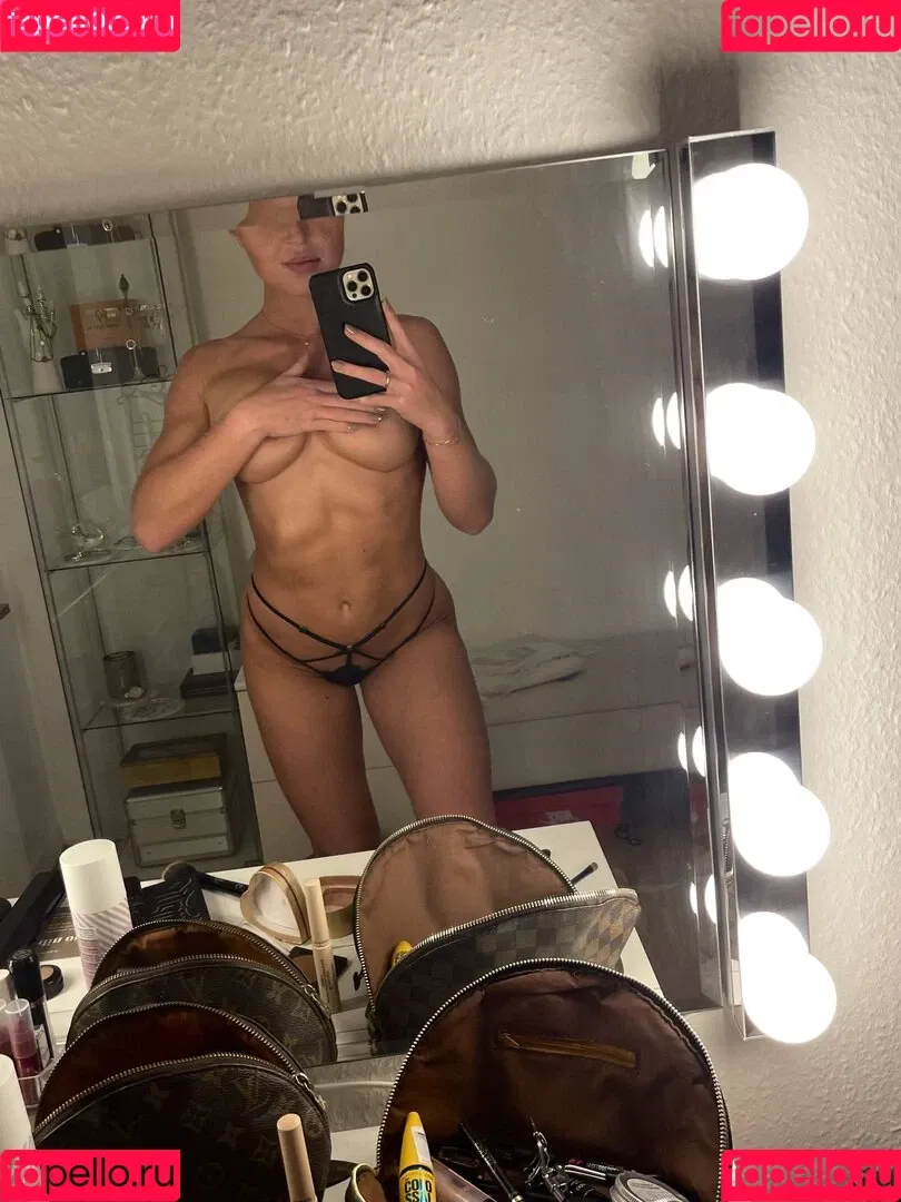 Nicodentodria Onlyfans Photo Gallery 