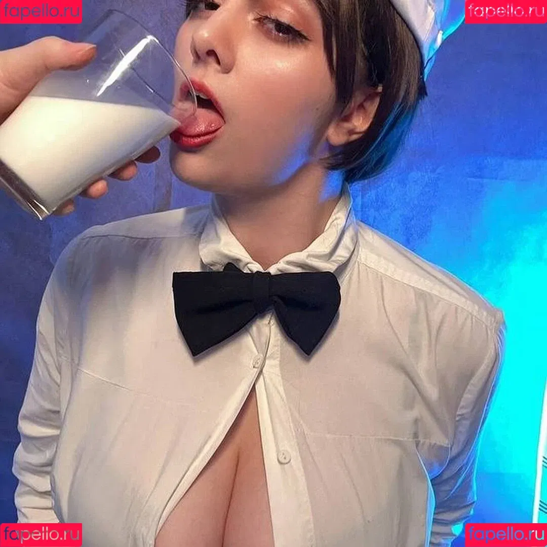 awesomi Onlyfans Photo Gallery 