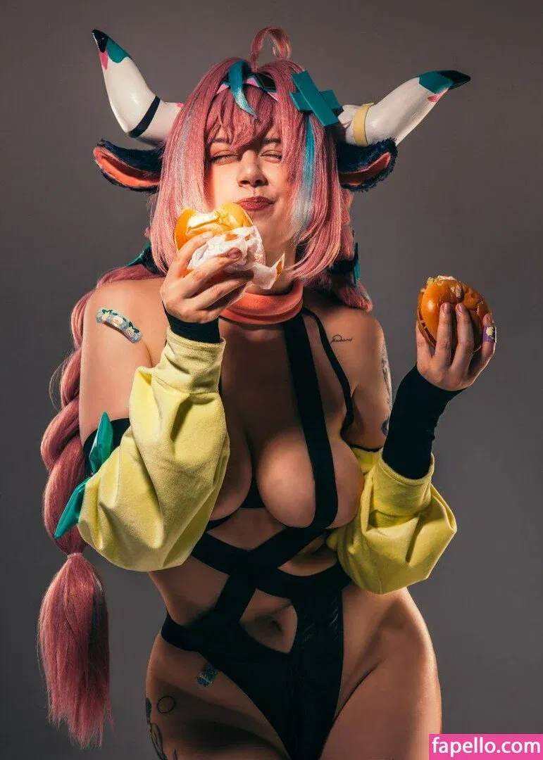 awesomi Onlyfans Photo Gallery 