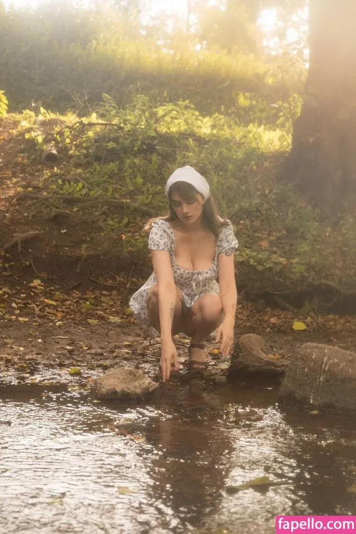 awesomi Onlyfans Photo Gallery 