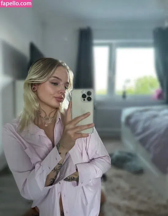 Flawing hot Onlyfans Photo Gallery 