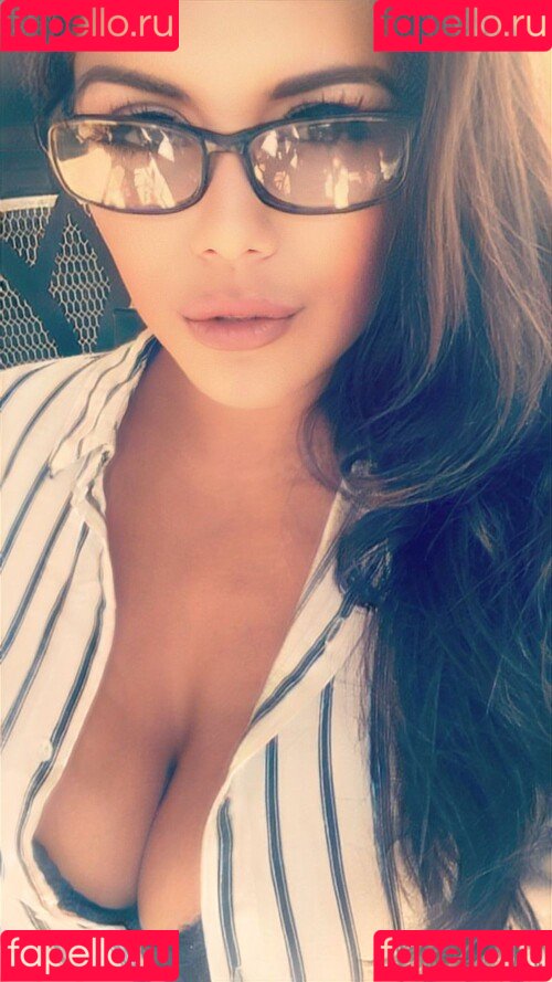 jyoffe Onlyfans Photo Gallery 