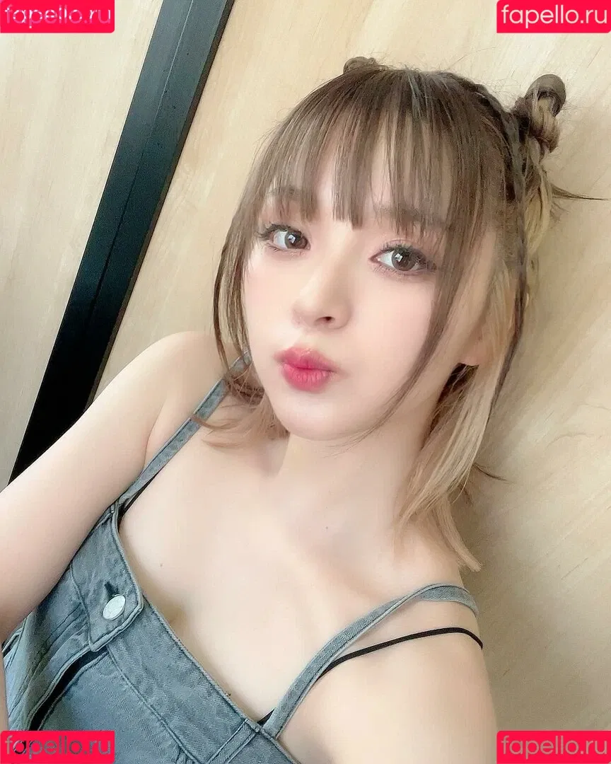 Mizuhashi Mai Onlyfans Photo Gallery 