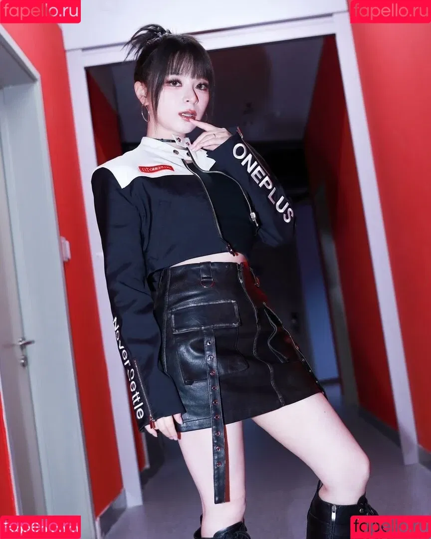 Mizuhashi Mai Onlyfans Photo Gallery 