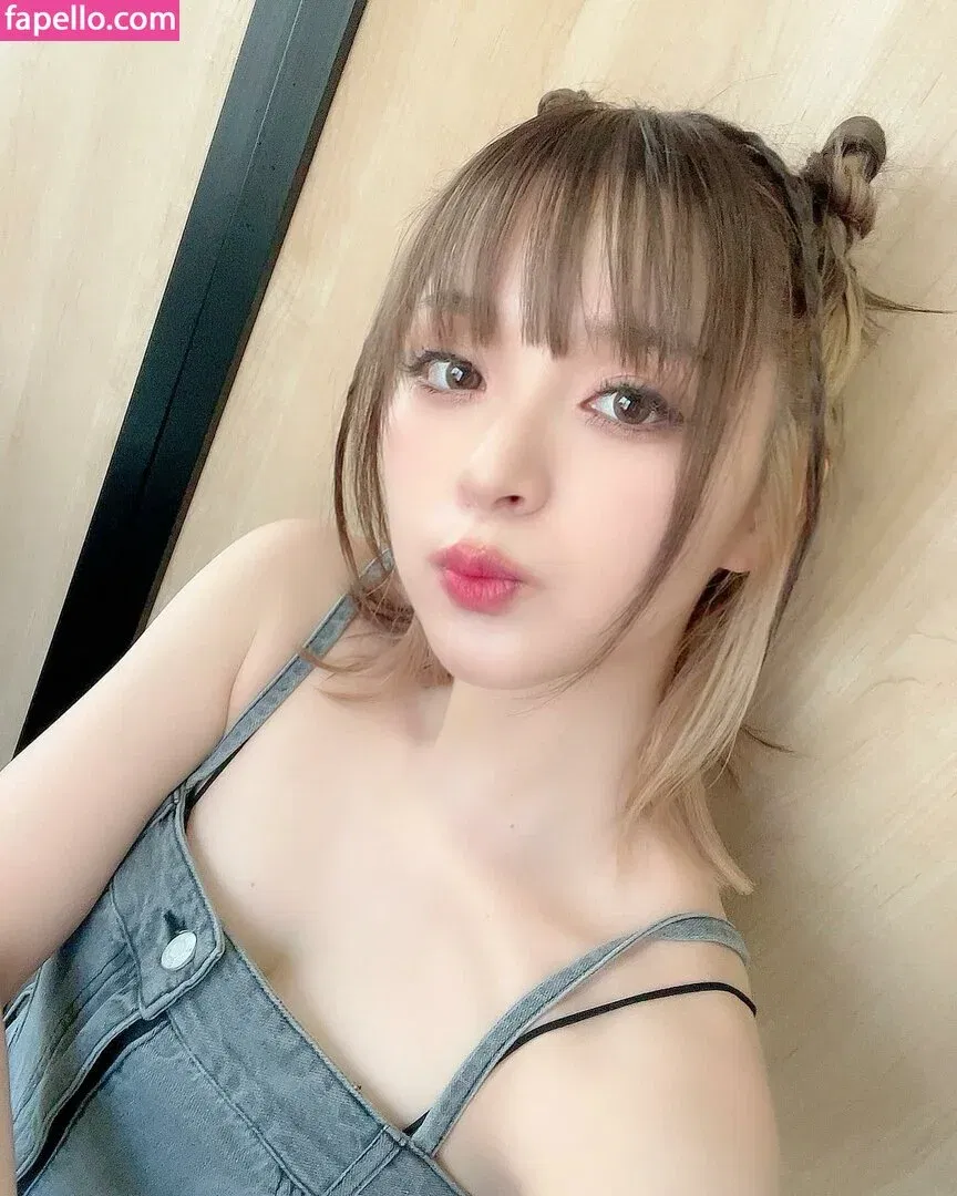 Mizuhashi Mai Onlyfans Photo Gallery 