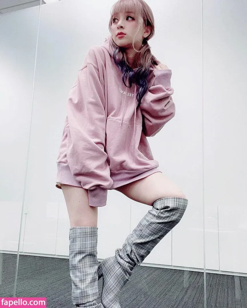 Mizuhashi Mai Onlyfans Photo Gallery 