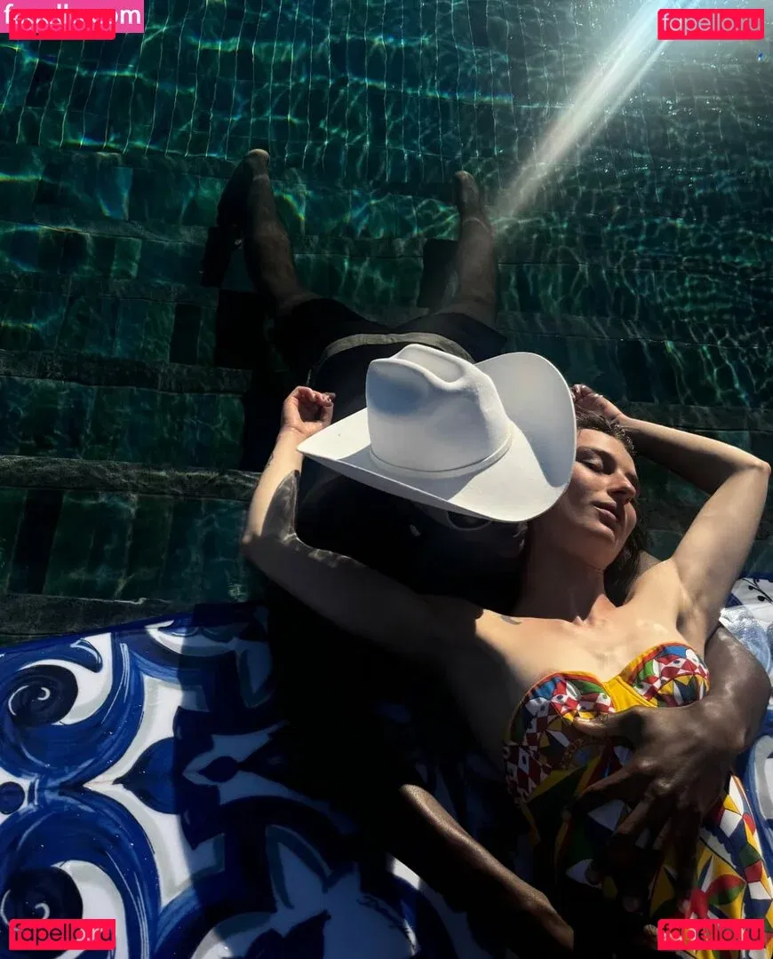 Alice Pagani Onlyfans Photo Gallery 