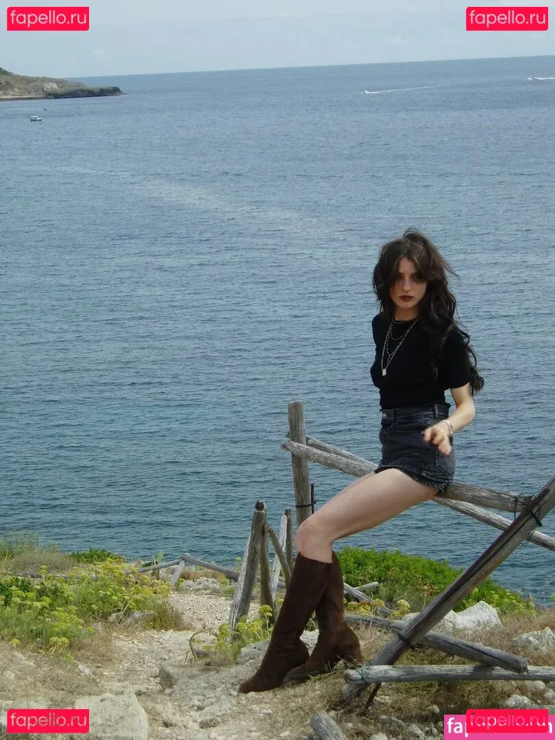 Alice Pagani Onlyfans Photo Gallery 