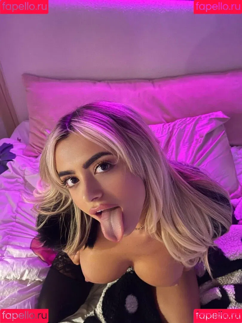 Brandi Burr Onlyfans Photo Gallery 