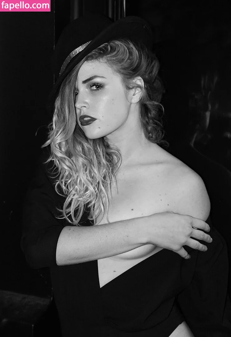 Katarina Keen Onlyfans Photo Gallery 