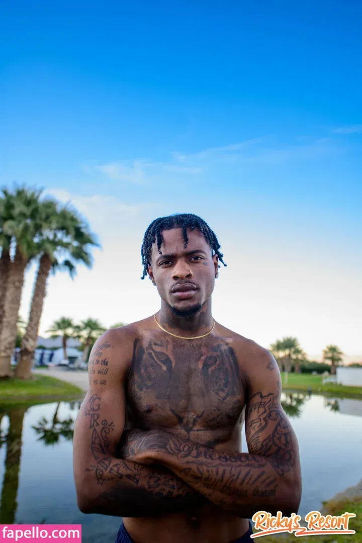 Ari Alectra Onlyfans Photo Gallery 