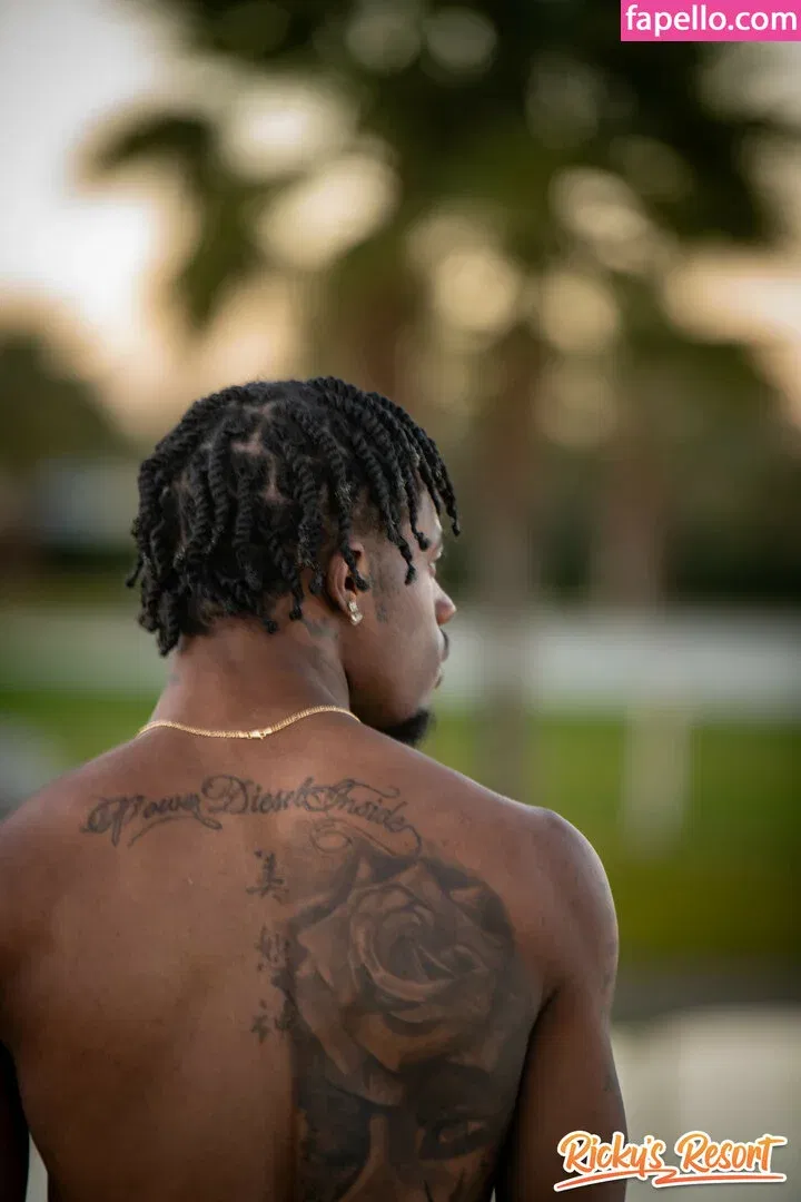 Ari Alectra Onlyfans Photo Gallery 