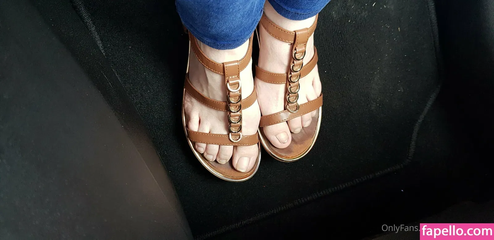 homefortoes Onlyfans Photo Gallery 