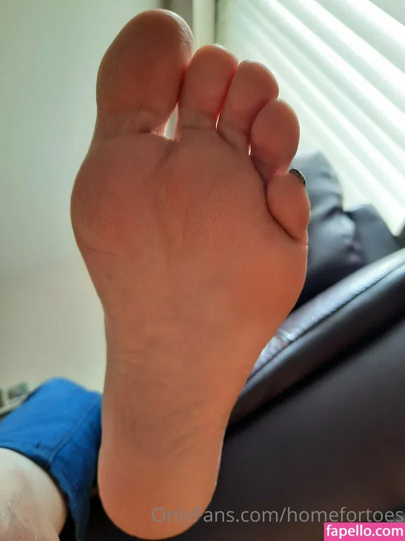 homefortoes Onlyfans Photo Gallery 