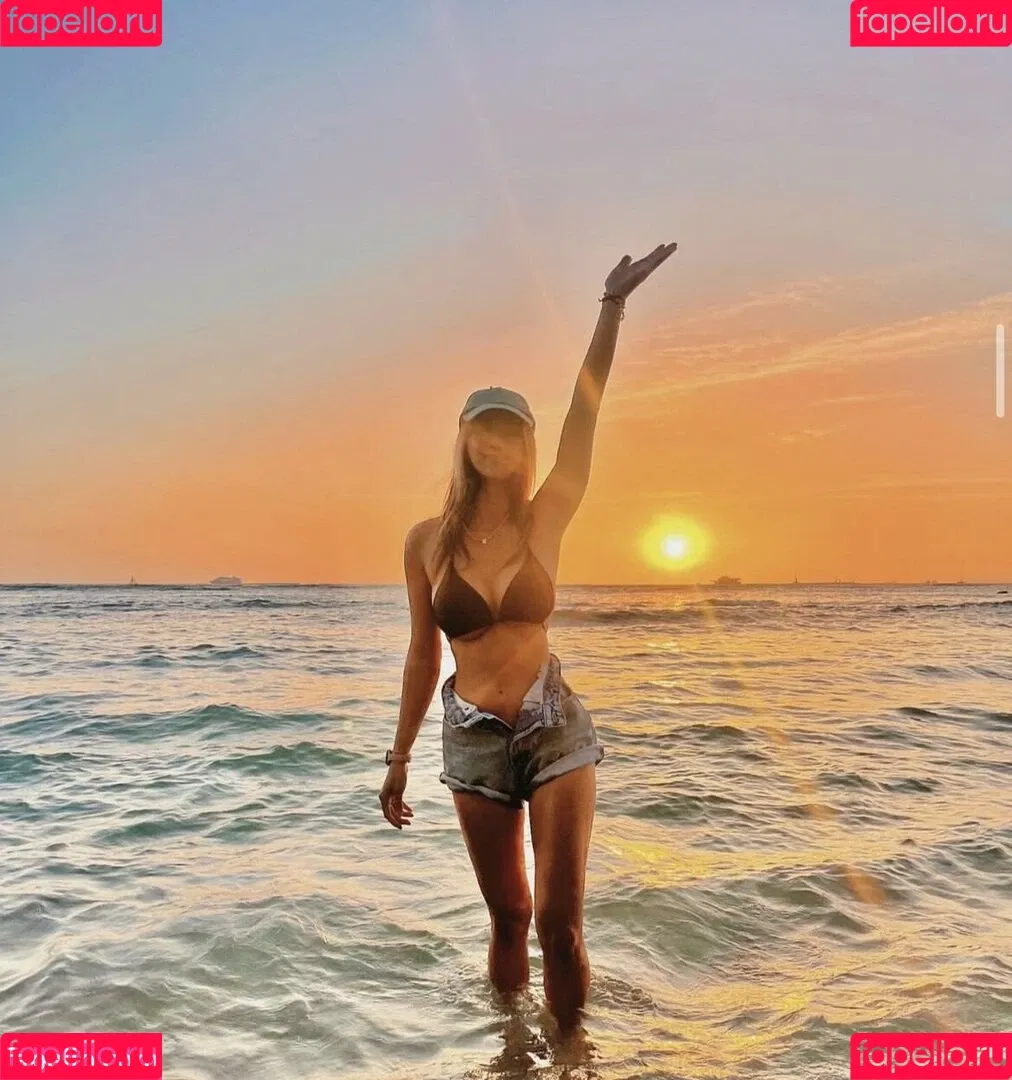 Bex Lin Onlyfans Photo Gallery 