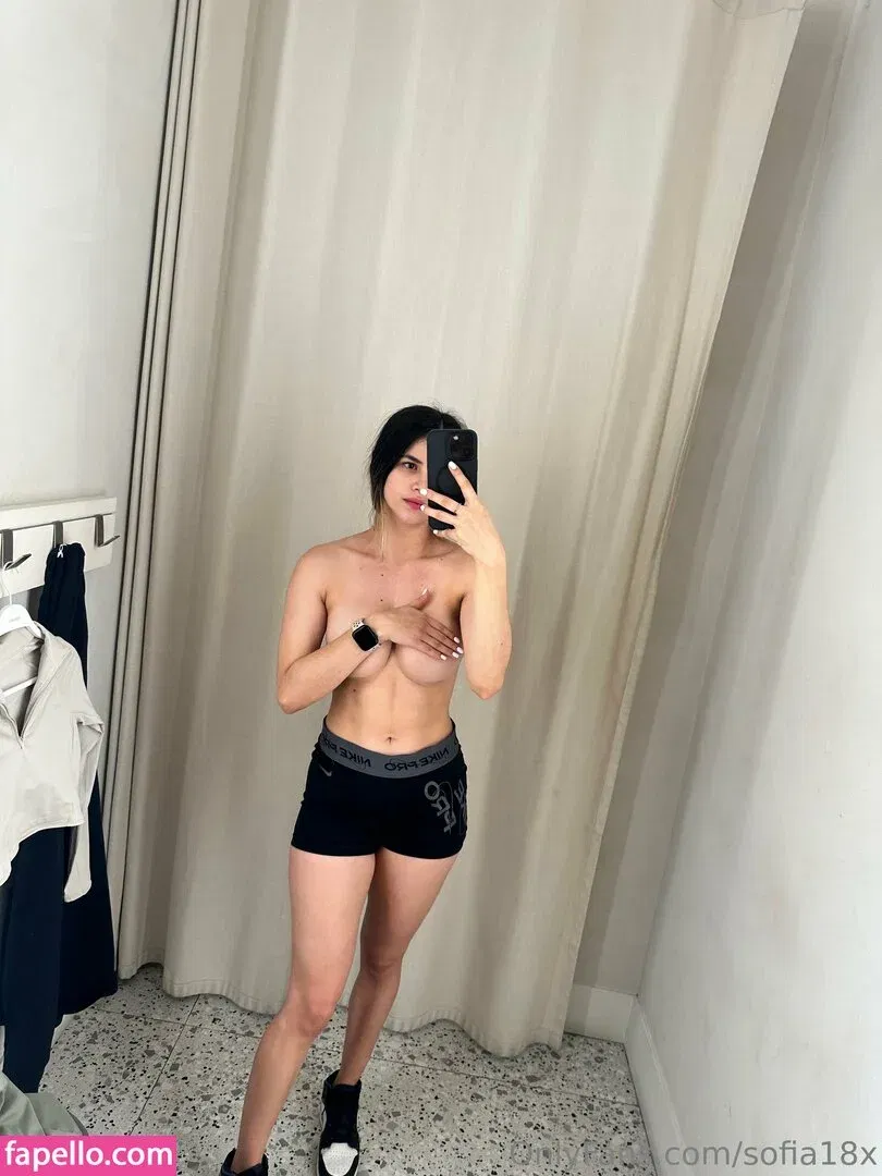 sofia18x Onlyfans Photo Gallery 