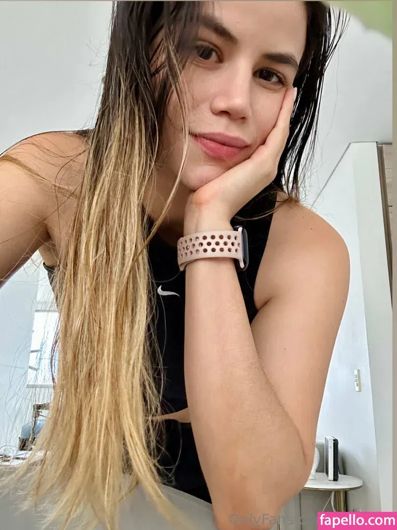 sofia18x Onlyfans Photo Gallery 