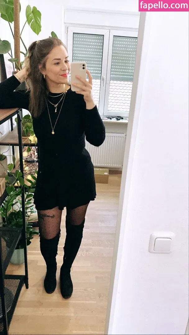 Shushu Onlyfans Photo Gallery 