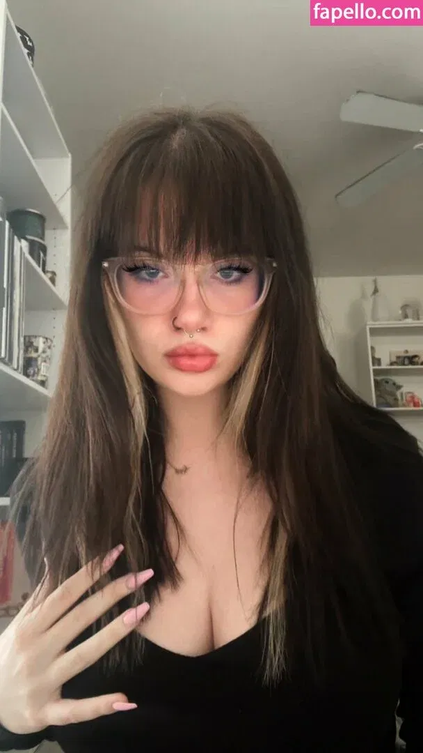 sexymigraines Onlyfans Photo Gallery 