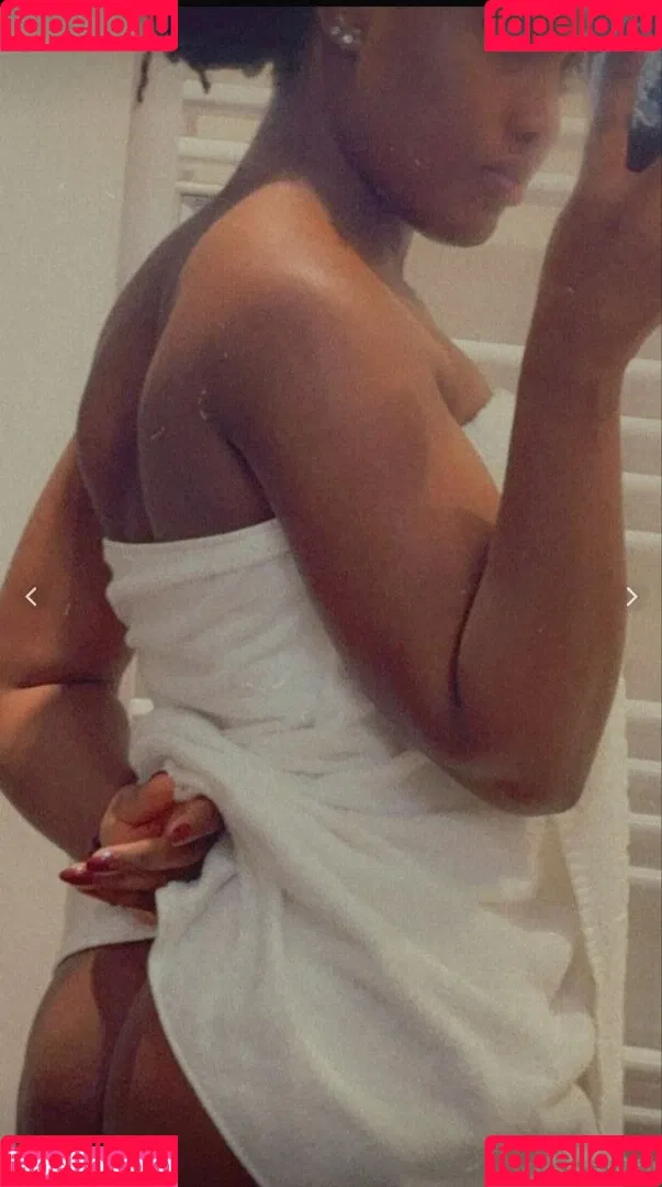 Paris.Senpai Onlyfans Photo Gallery 