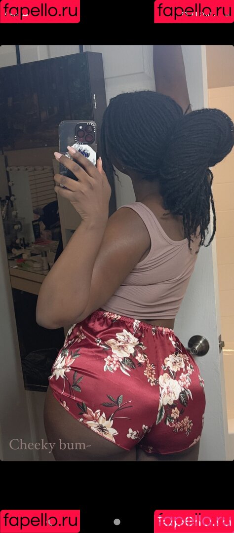 Paris.Senpai Onlyfans Photo Gallery 