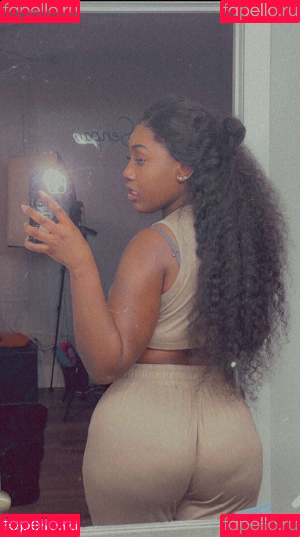 Paris.Senpai Onlyfans Photo Gallery 