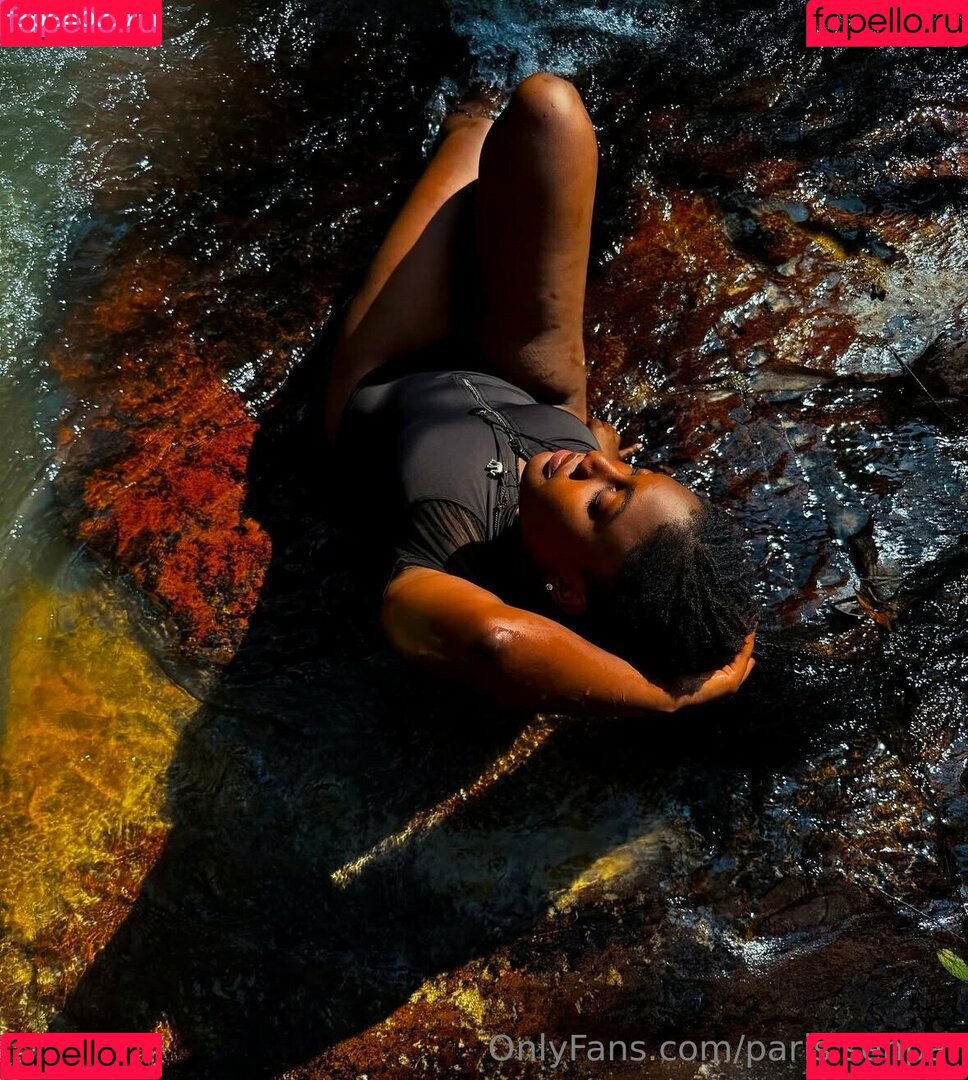 Paris.Senpai Onlyfans Photo Gallery 