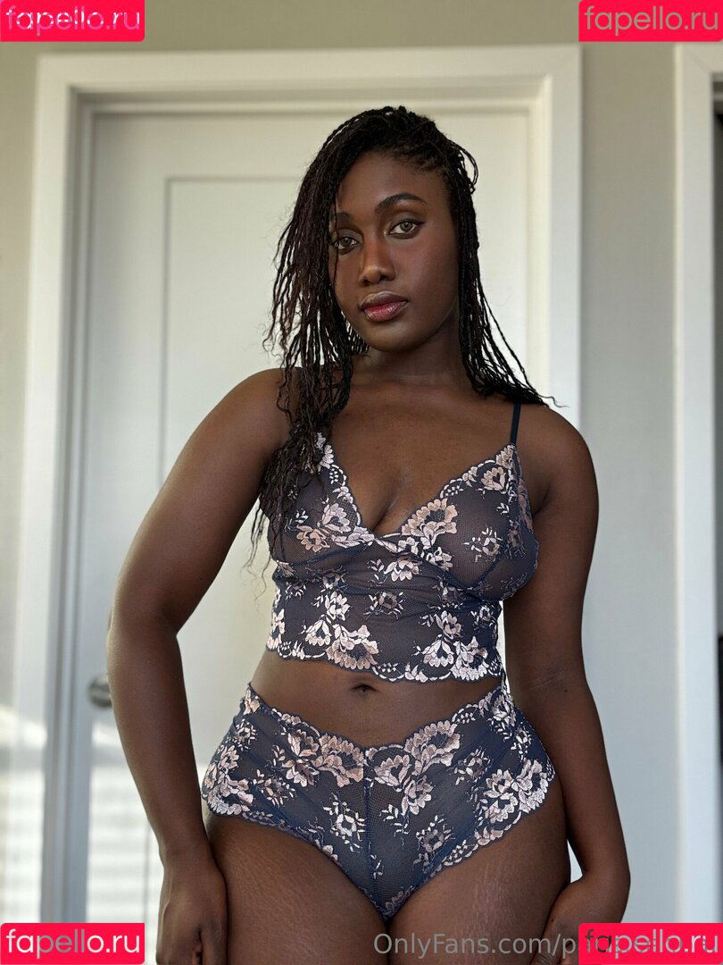 Paris.Senpai Onlyfans Photo Gallery 