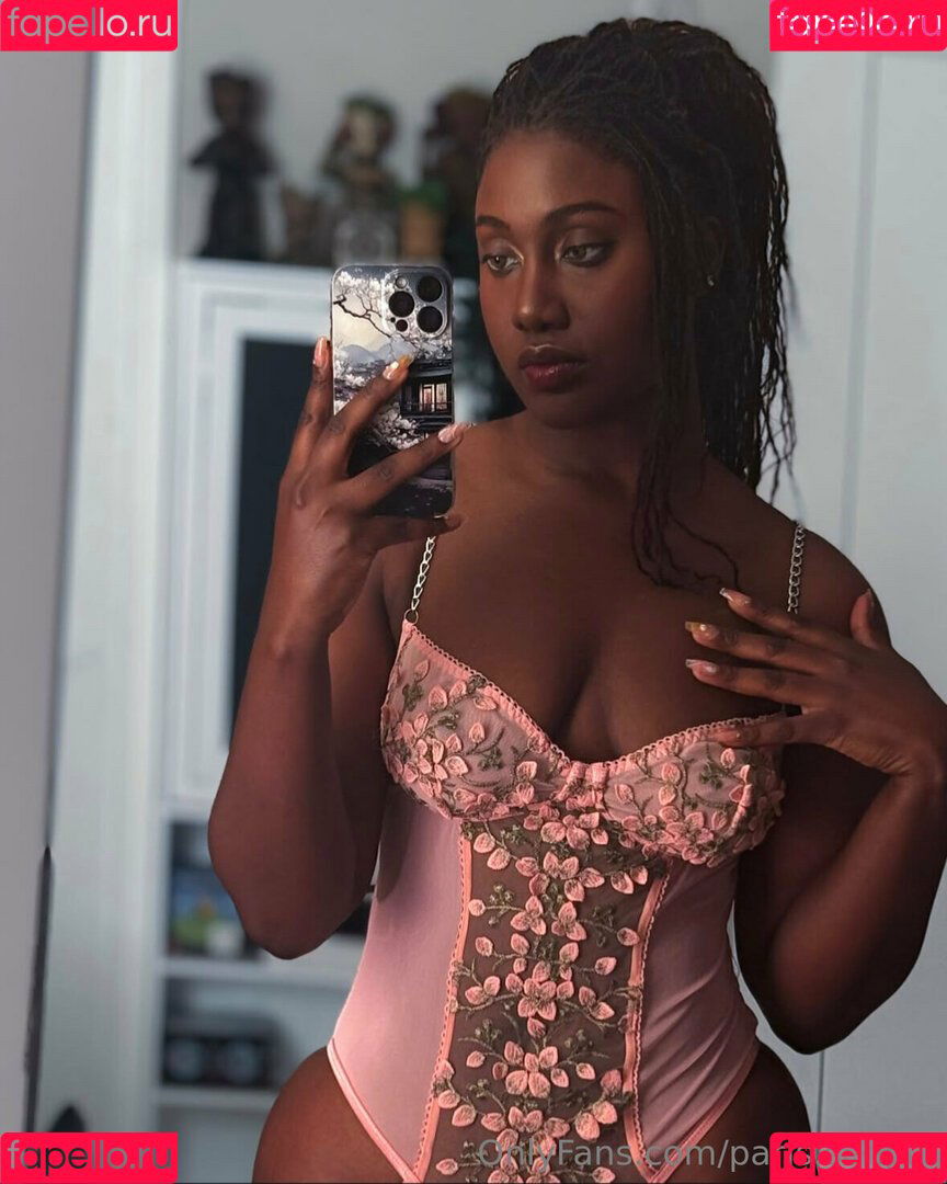 Paris.Senpai Onlyfans Photo Gallery 