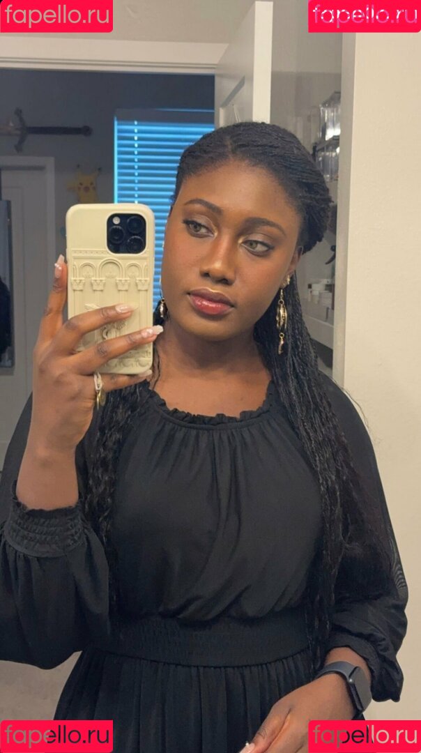 Paris.Senpai Onlyfans Photo Gallery 