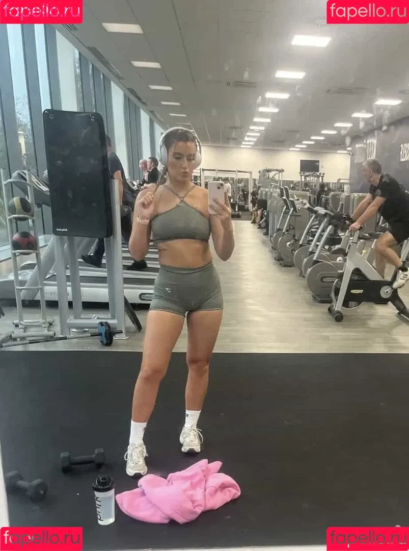 Hol Grace Onlyfans Photo Gallery 