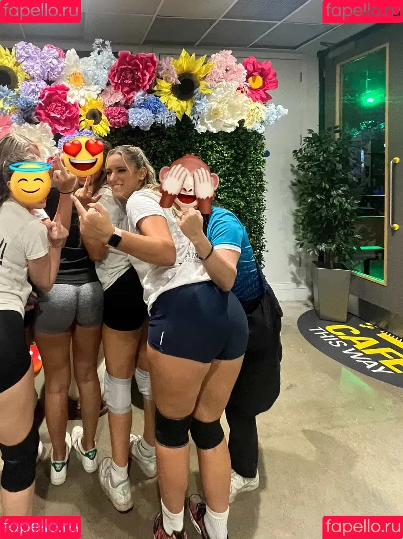 Hol Grace Onlyfans Photo Gallery 