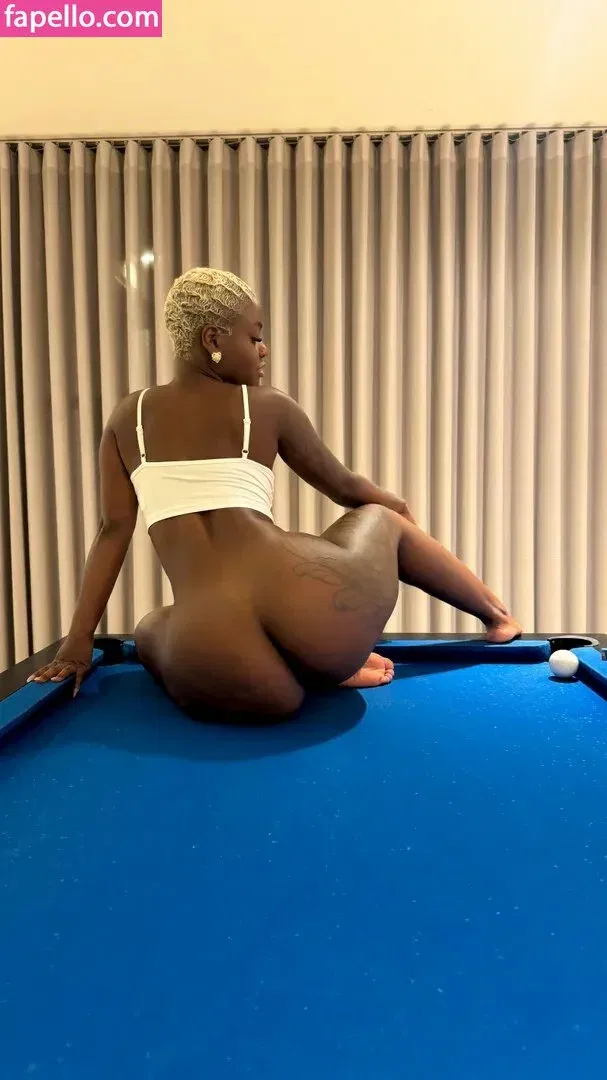 Poliana Ferreira Onlyfans Photo Gallery 