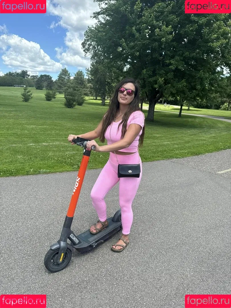 Barefootmamamn Onlyfans Photo Gallery 