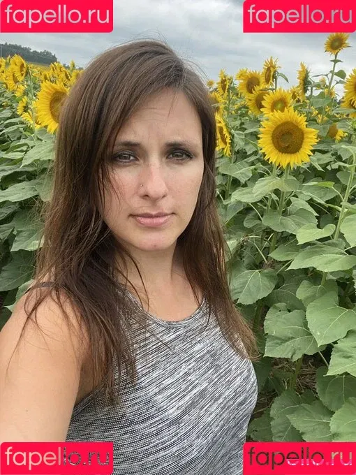 Barefootmamamn Onlyfans Photo Gallery 