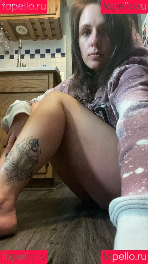Barefootmamamn Onlyfans Photo Gallery 