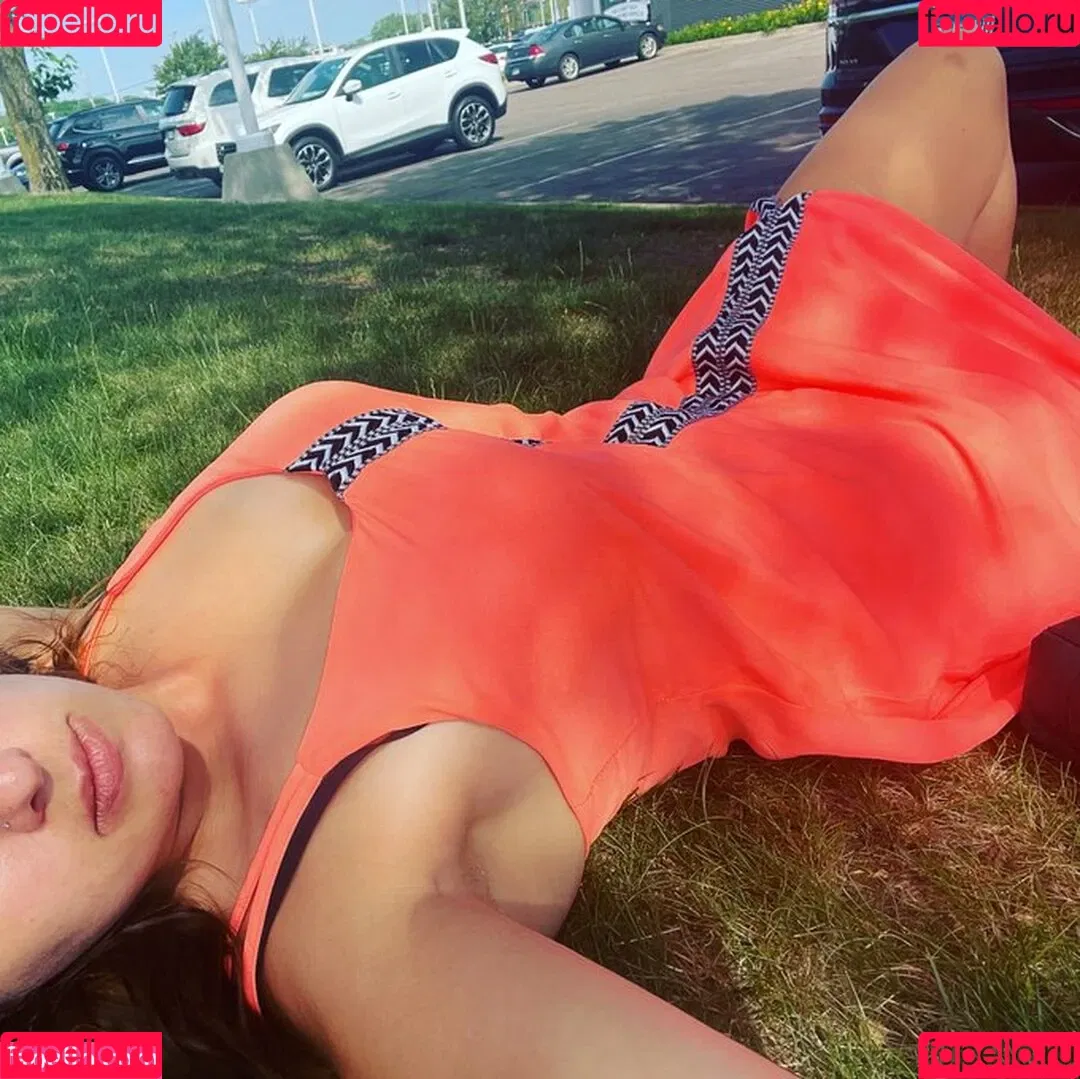 Barefootmamamn Onlyfans Photo Gallery 