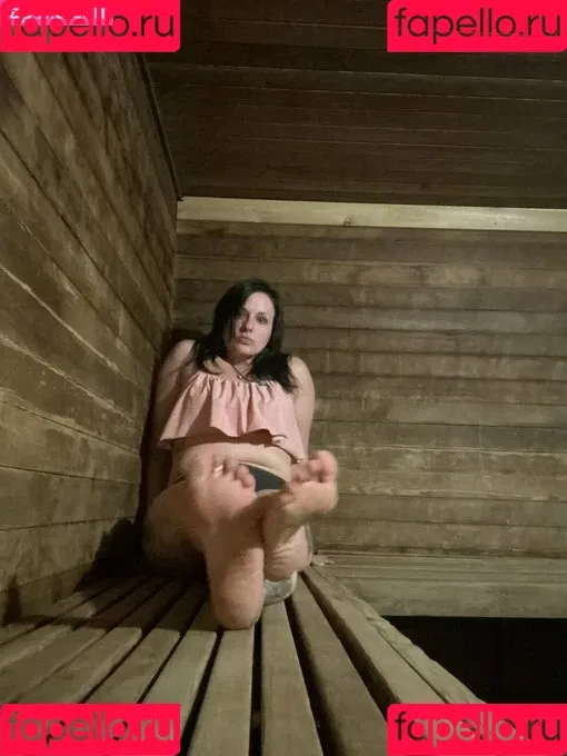 Barefootmamamn Onlyfans Photo Gallery 