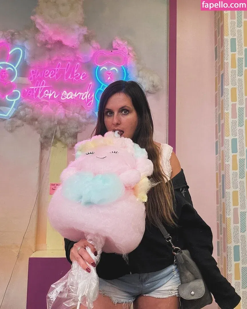 Barefootmamamn Onlyfans Photo Gallery 