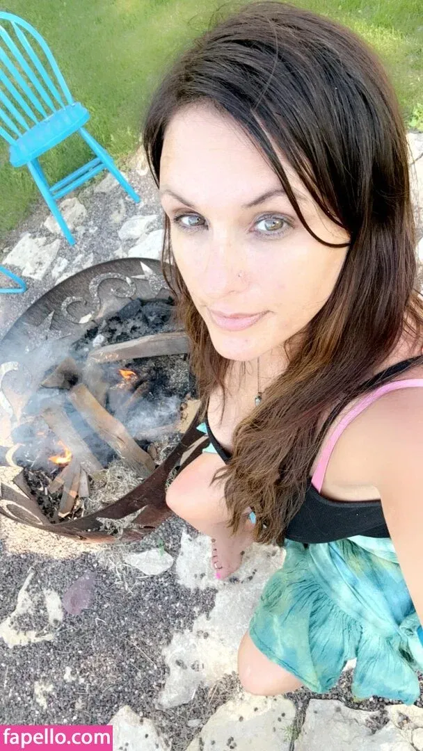 Barefootmamamn Onlyfans Photo Gallery 