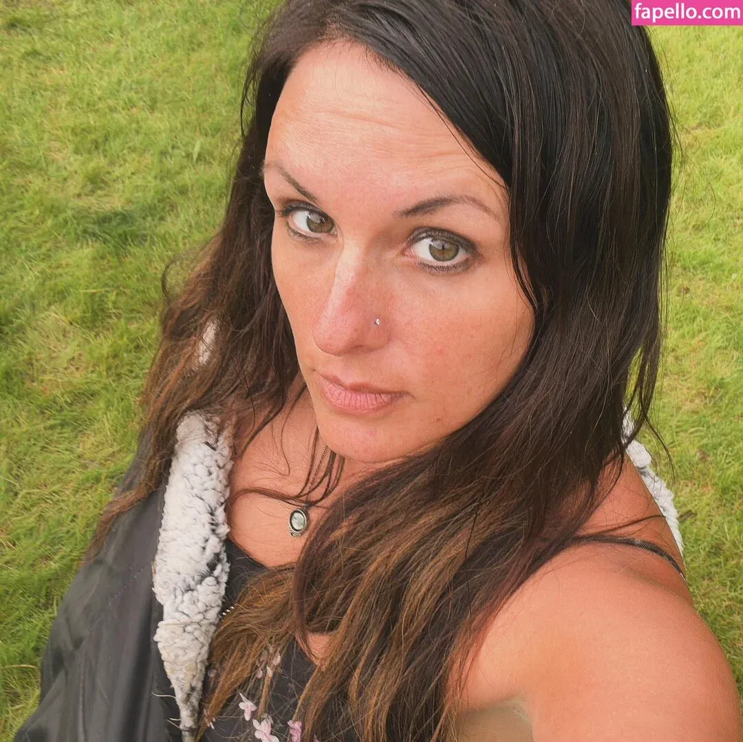 Barefootmamamn Onlyfans Photo Gallery 