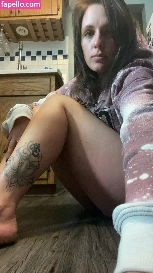 Barefootmamamn Onlyfans Photo Gallery 