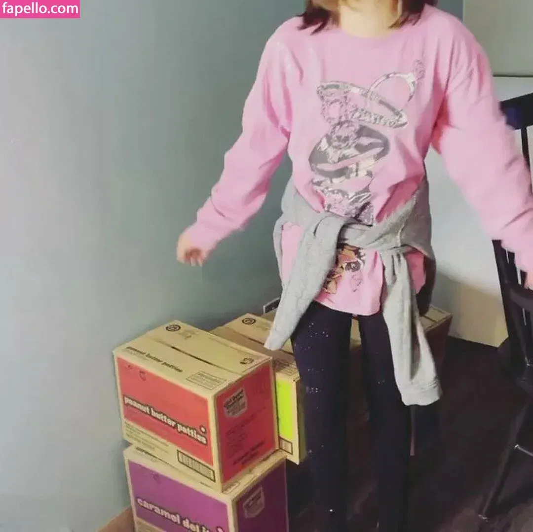 Barefootmamamn Onlyfans Photo Gallery 