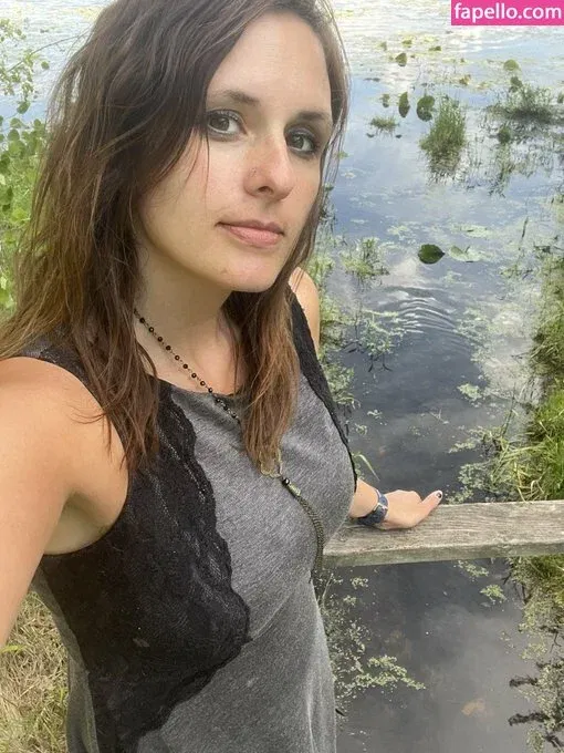 Barefootmamamn Onlyfans Photo Gallery 