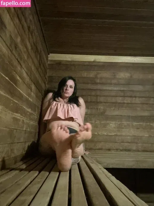 Barefootmamamn Onlyfans Photo Gallery 